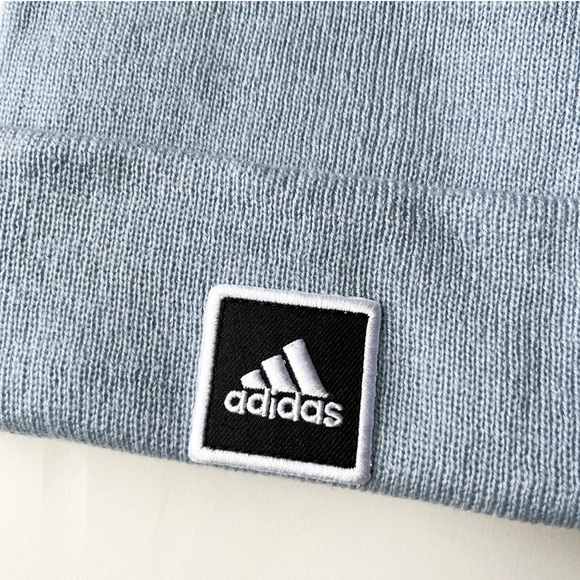 NWT Adidas Women's Fit Cuff Fold Beanie Blue Athleisure - Picture 2 of 6
